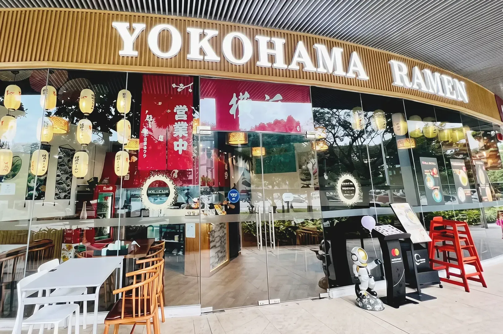 Storefront of Yokohama Ramen in Grantral Mall decorated with Japanese inspired furnitures