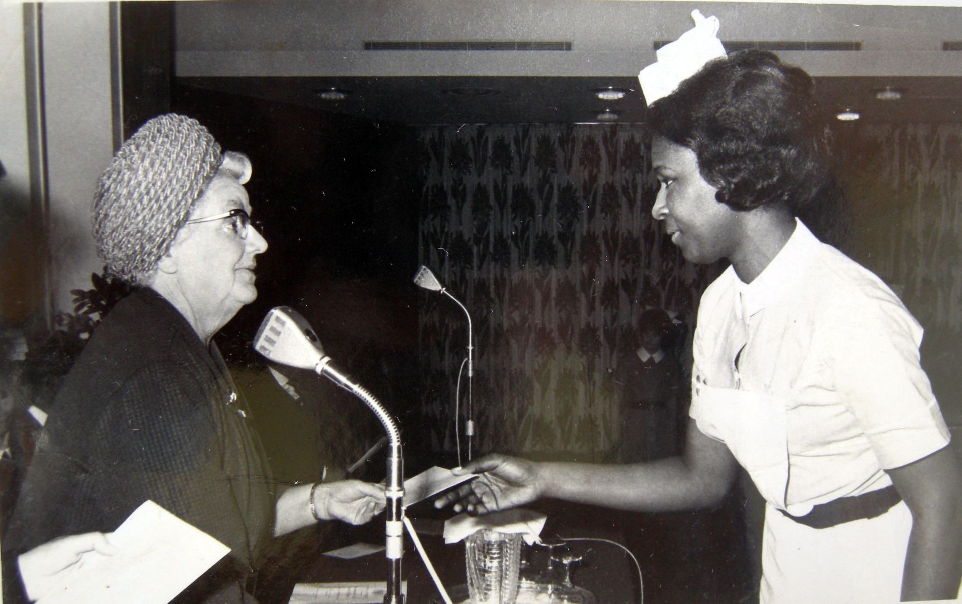 Vilma receiving her award