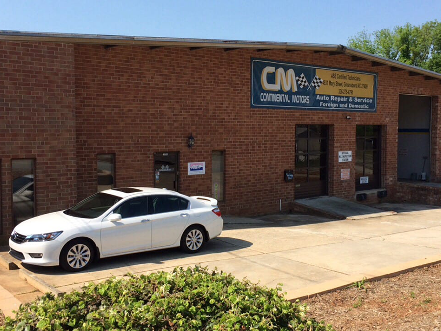 Signature Auto Repair specializes in foreign and domestic engine repair, engine rebuilding and engine replacement in Morrow, GA. Our ASE certified engine mechanics have decades of combined experience performing all types of under-hood services at our Morrow engine shop, from oil leak repair to complete engine overhauls. If your car or truck is giving you any trouble, be sure to visit our team, or give us a call to request a free estimate for the cost of engine repair in Morrow, Georgia.