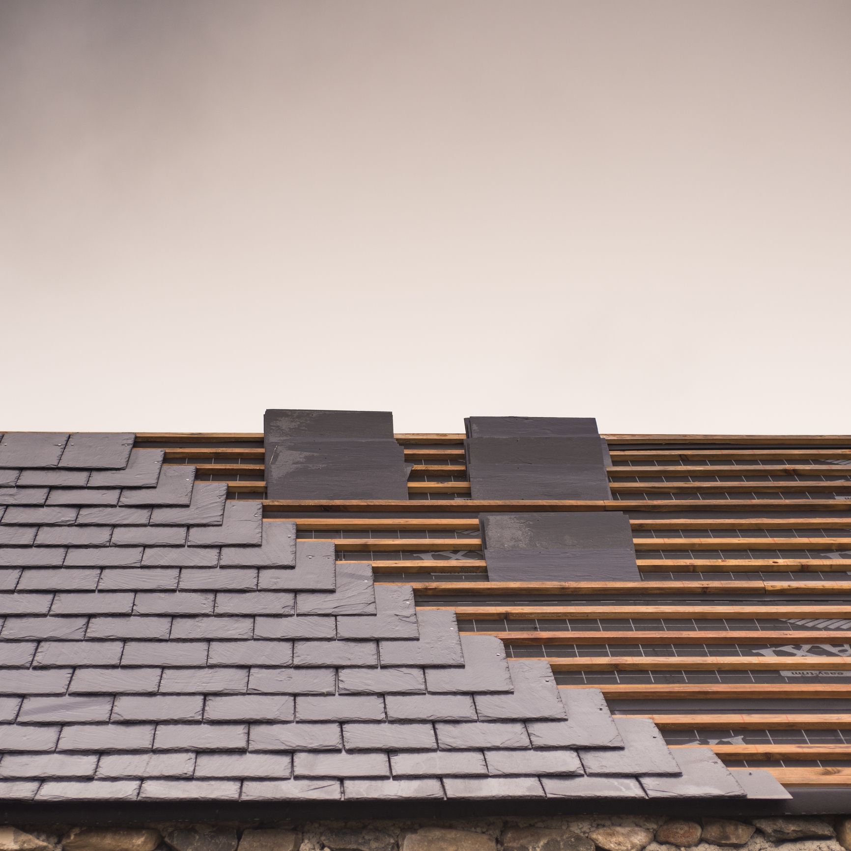 Slate Roof Repair | Pittsburgh, PA | Expert Roofing Co