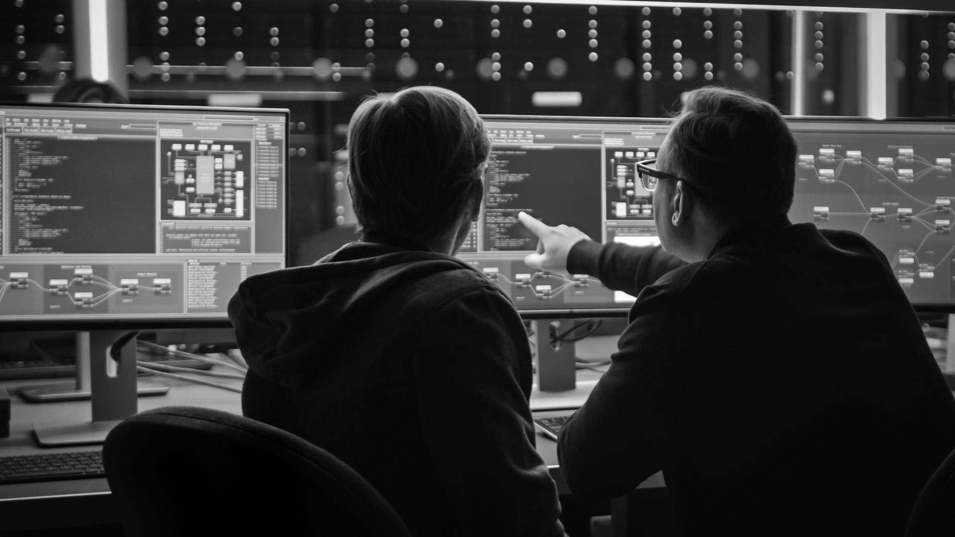 Two cyber security experts discuss digital risk protection