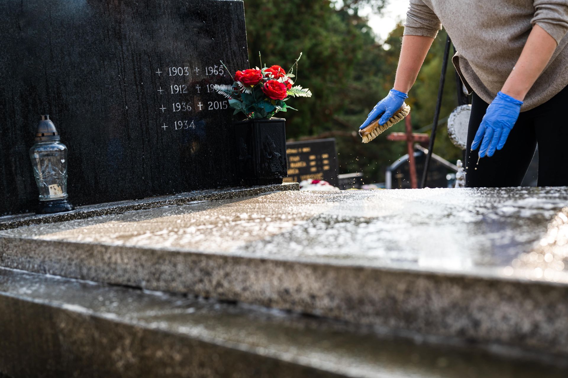 granite headstone cleaning