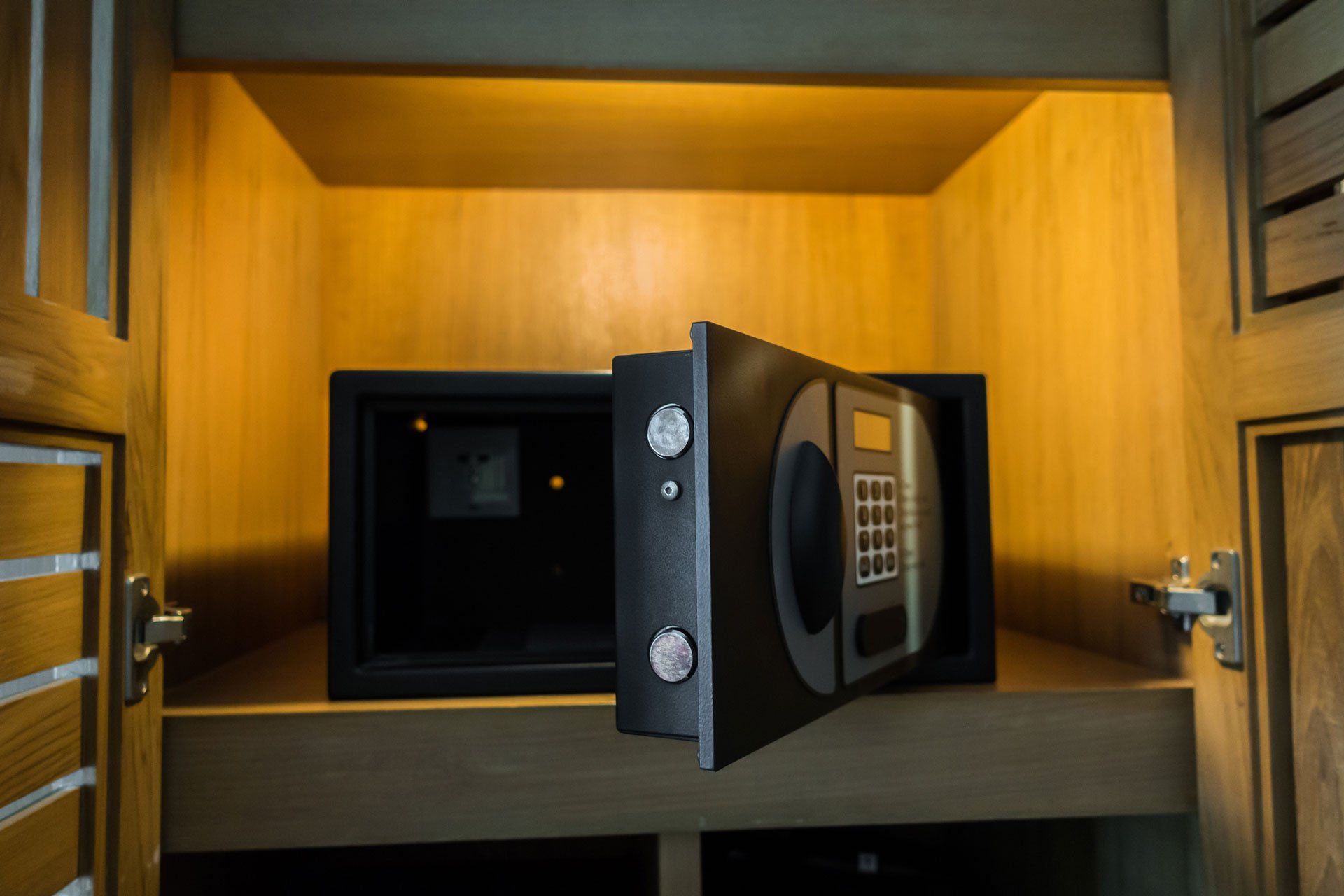 safe with digital lock