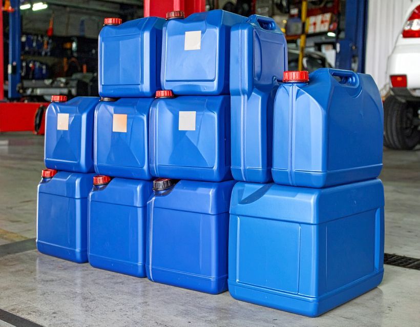 Gear Oils in a Blue Container — gas products boise