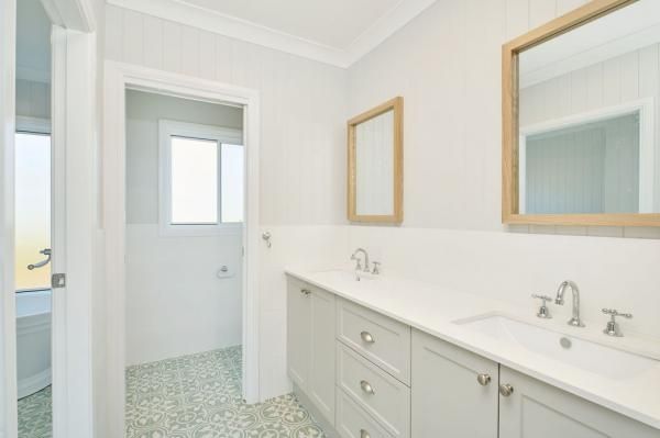 A Bathroom with Two Sinks and Two Mirrors | Mid-North Coast, NSW | BDM Constructions