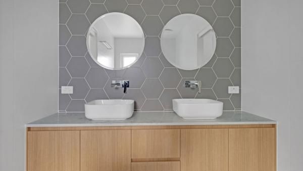 A Bathroom with Two Sinks and Two Mirrors | Mid-North Coast, NSW | BDM Constructions