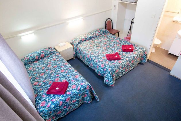 4 Bed In Family Room - Port Pirie, SA - Travelway Motel