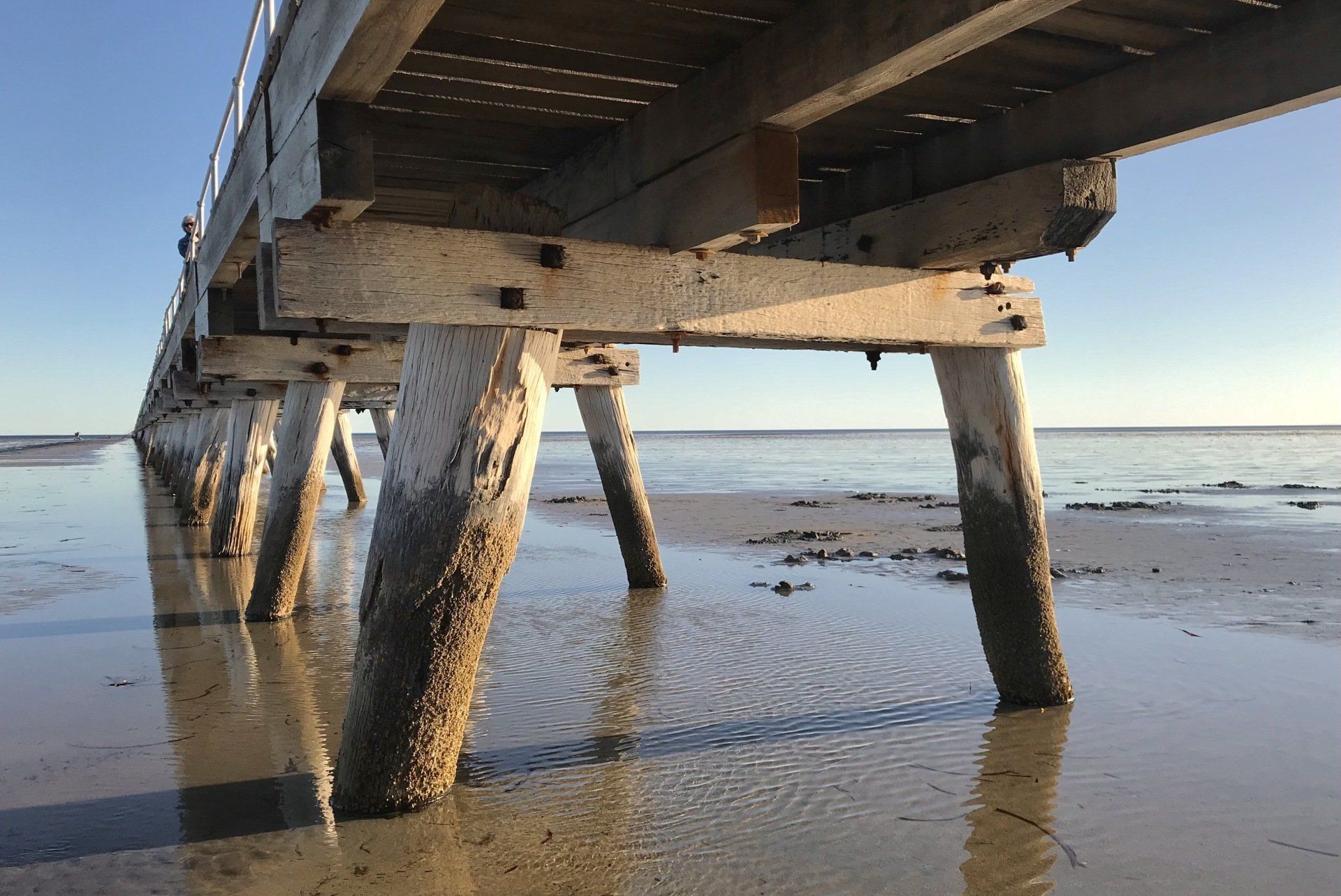 Deck In Low Tides - Port Pirie, SA - Travelway Motel