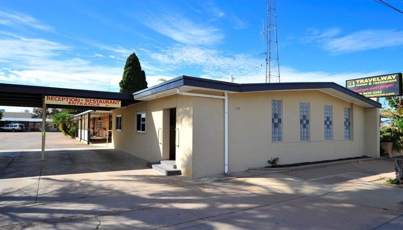 The Entrance Of Motel - Port Pirie, SA - Travelway Motel