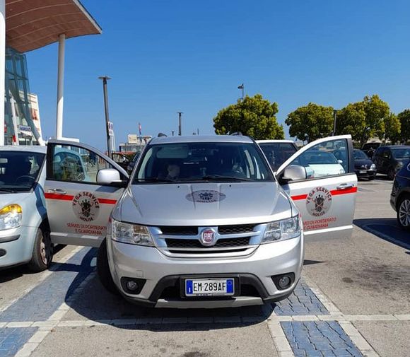 Parcheggio auto