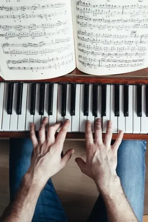 Private piano instruction in suburban homes
