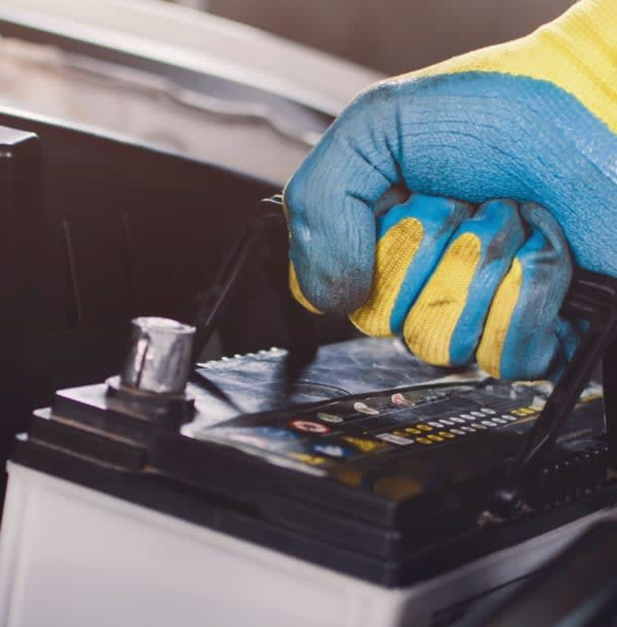Battery Replacement in Houston, TX Battery Replacement in Houston, TX