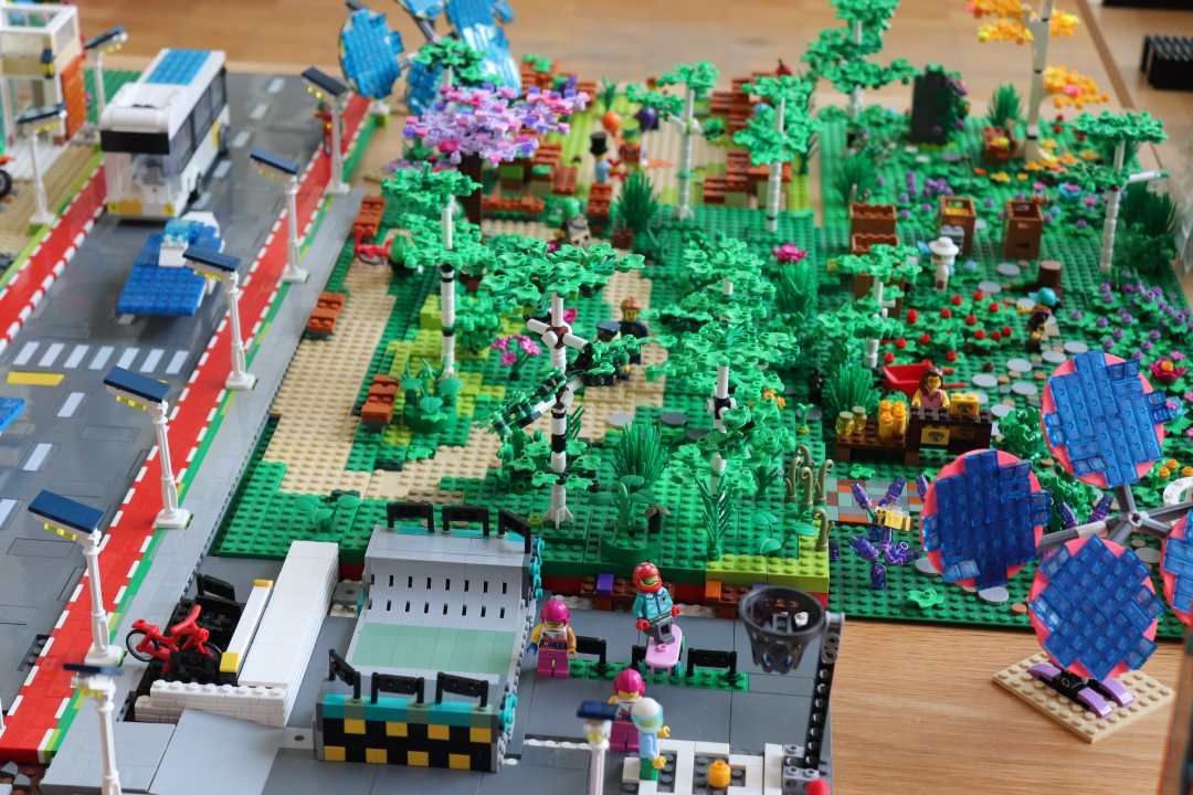 Stad LEUVEN van de toekomst in LEGO 
Van lego blokjes,