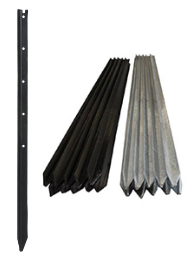 A single black studded T-post next to bundled black and galvanized metal fence posts.