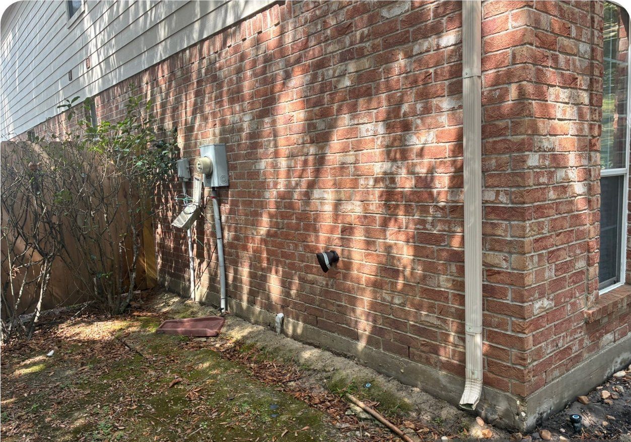 The same surface after house washing by Elite Exterior Cleaning