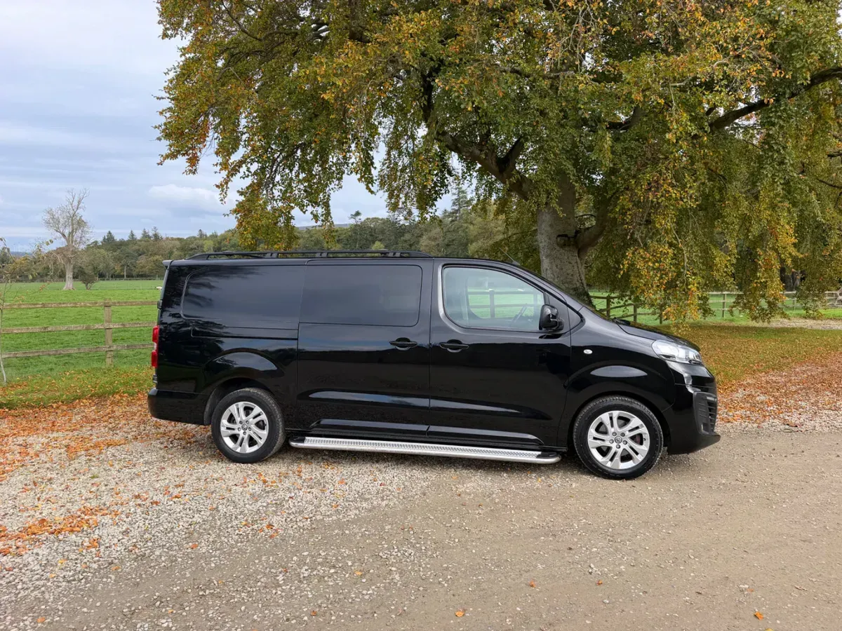 2022 Vauxhall vivaro elite crewcab