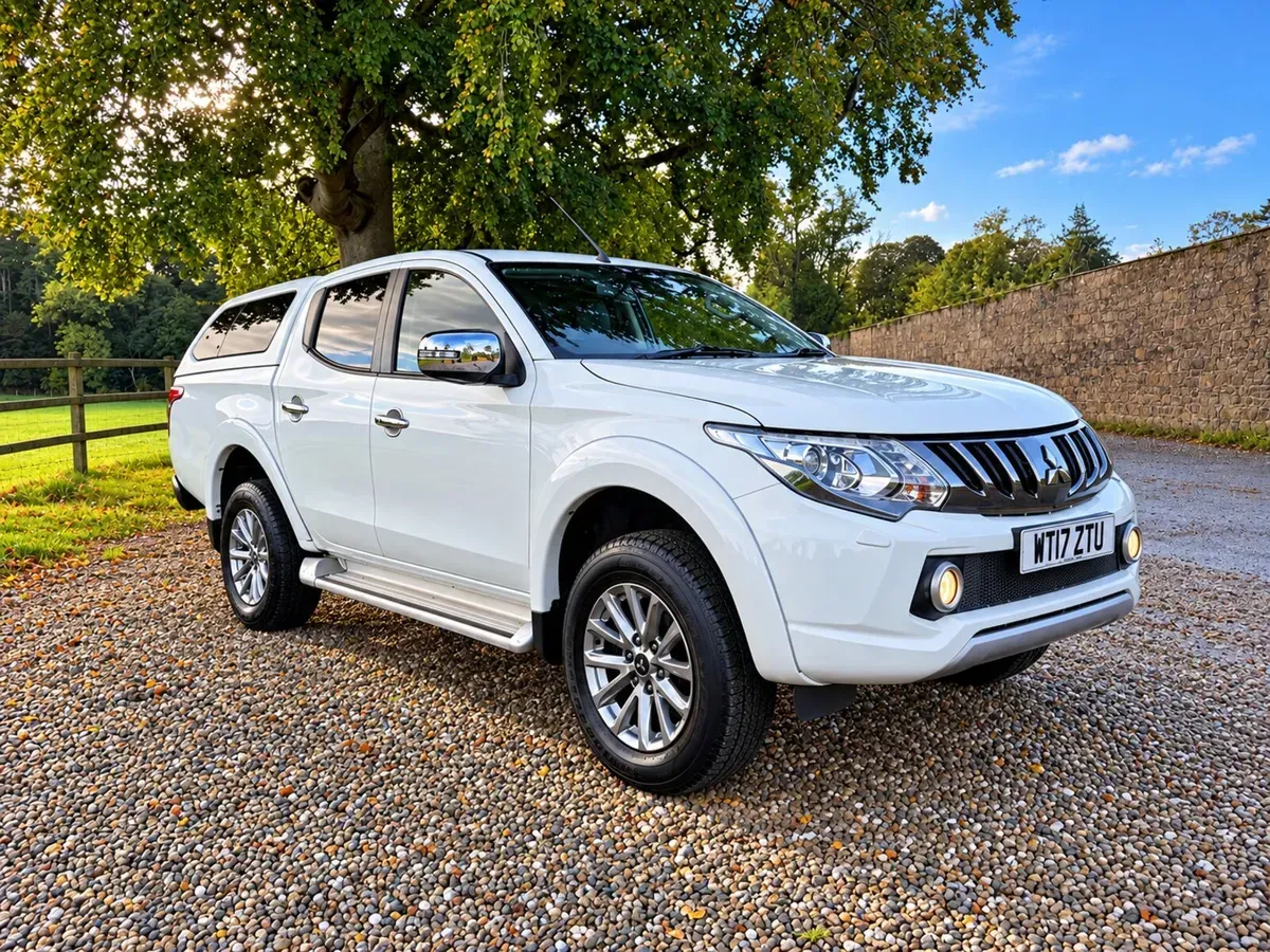 2017 Mitsubishi L200 Barbarian