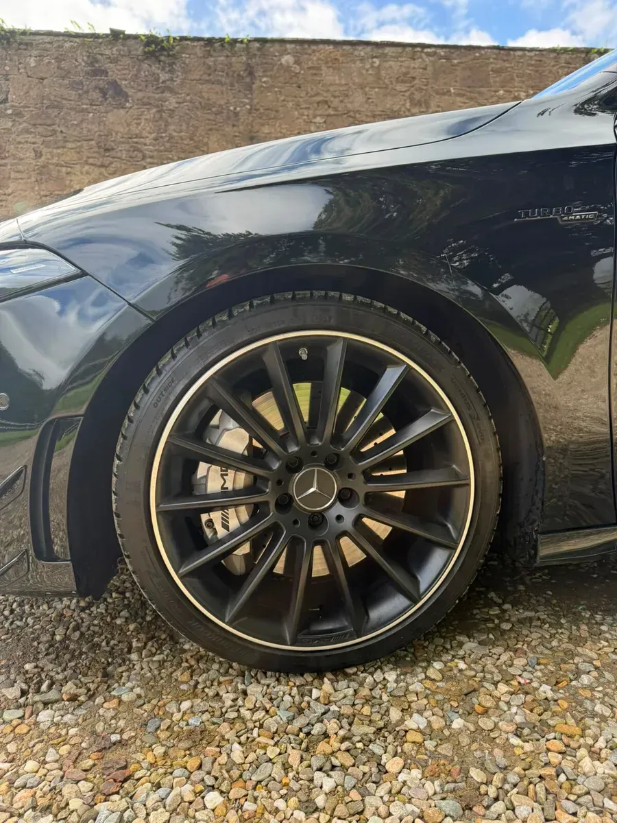 2021 Mercedes Amg A35