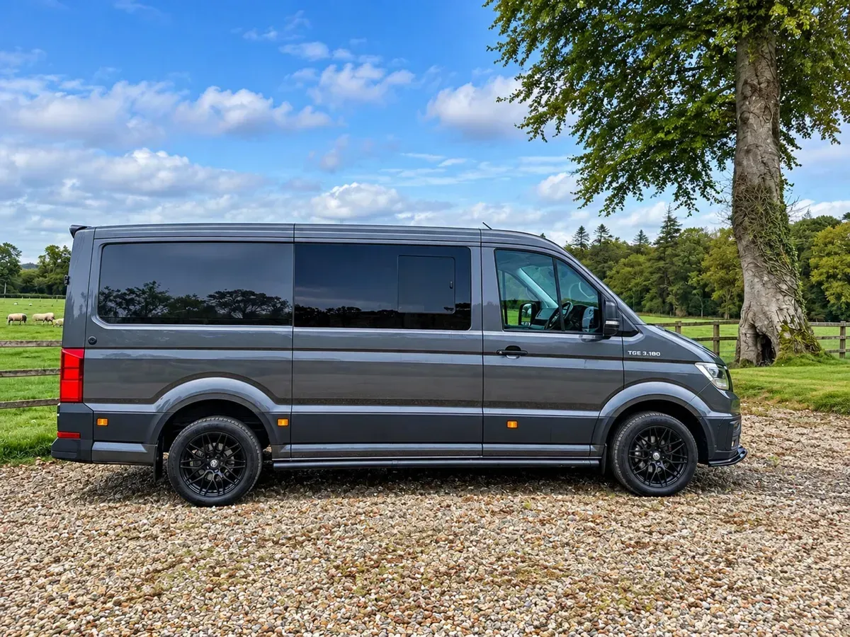 2024 MAN TGE Lion 6 seater