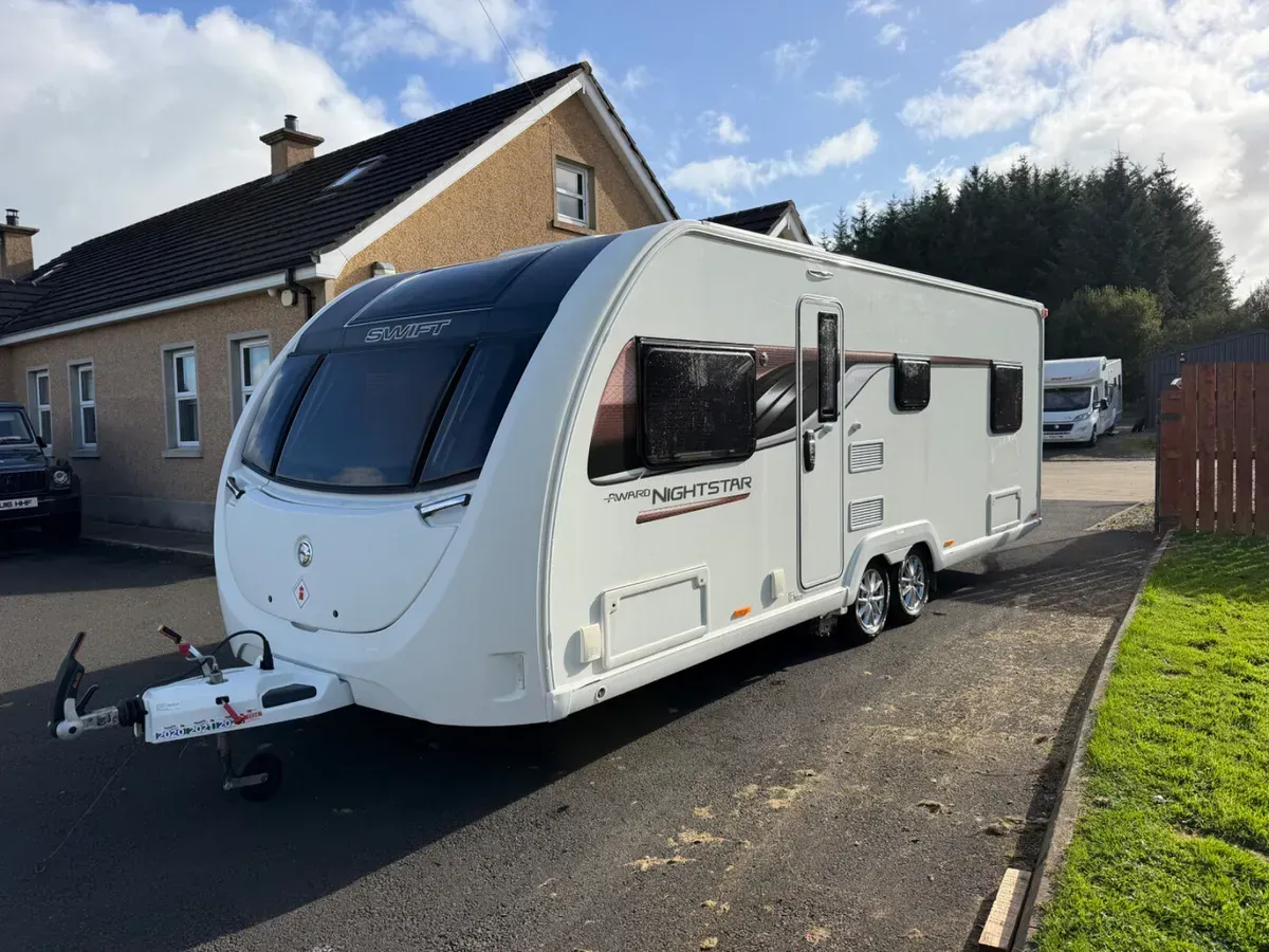 2020 Swift ace nightstar 8 ft