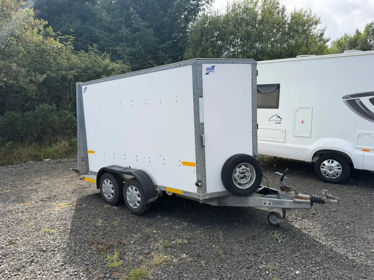 ifor williams box
