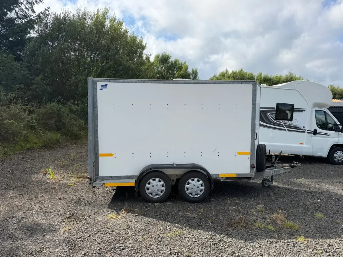 ifor williams box