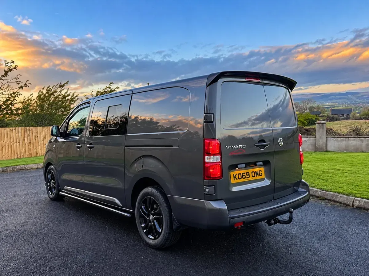 Vauxhall vivaro crew cab 2.0 diesel