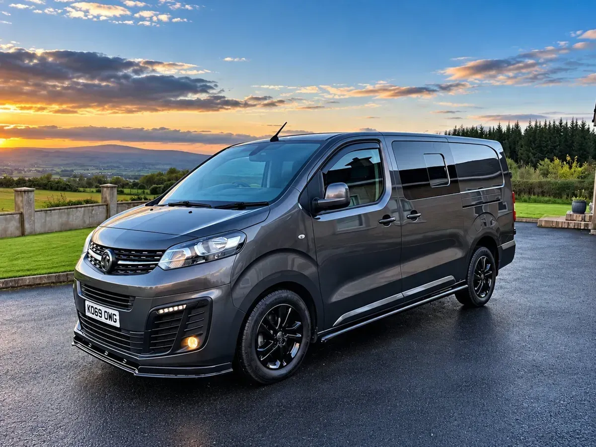 Vauxhall vivaro crew cab 2.0 diesel