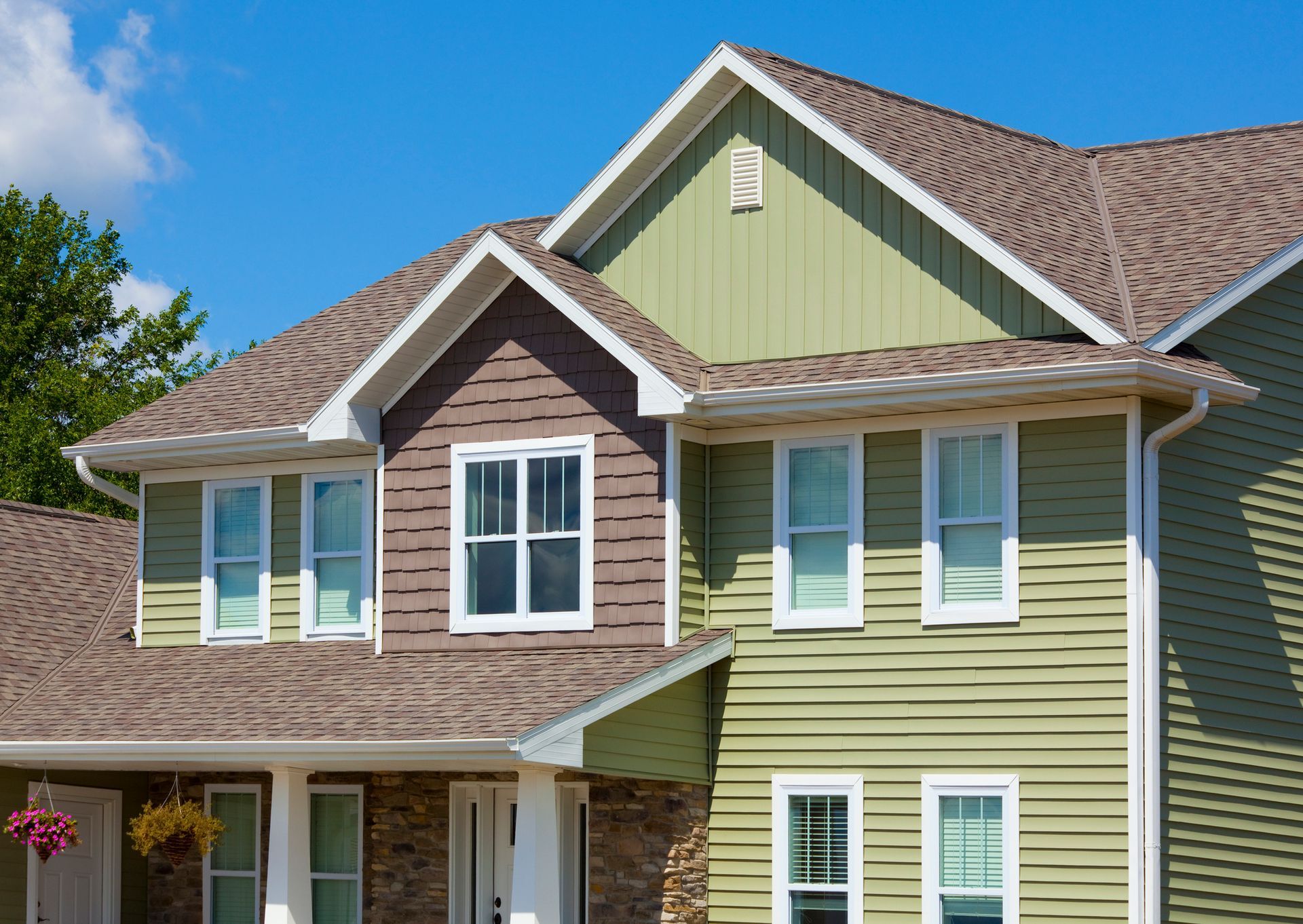 Green and Brown House — Newport News, VA — Earl Hayes Roofing