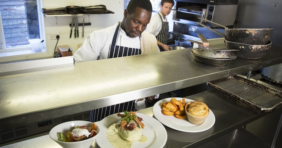 HOME :: The Fox & Rabbit Inn, Lockton