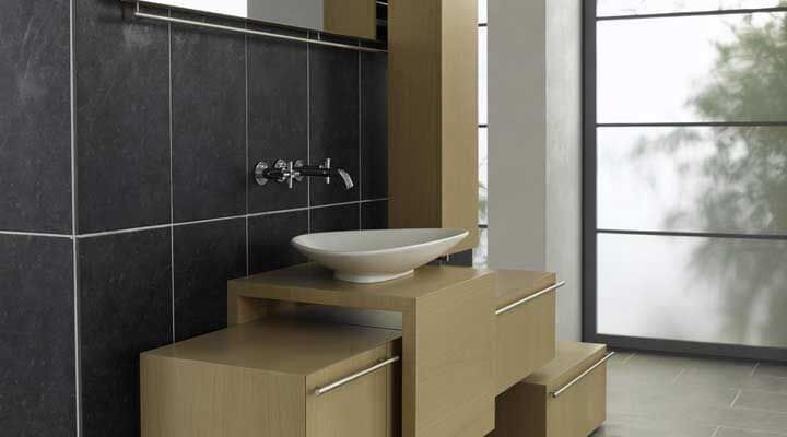 BAÑOS Y DECORACIONES