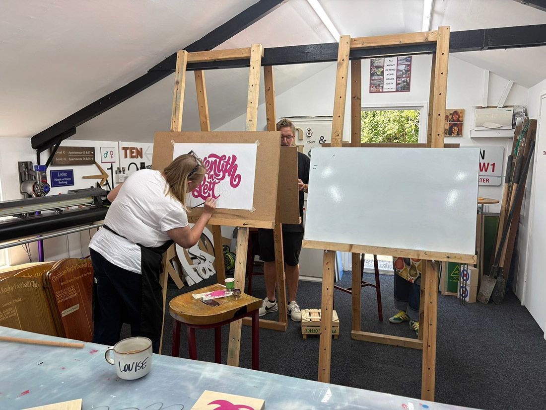 The Sign Painter May signwriting course 3
