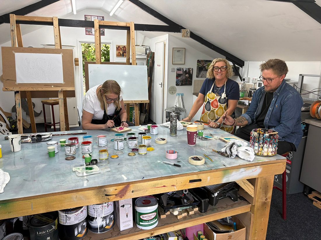 The Sign Painter May signwriting course 4