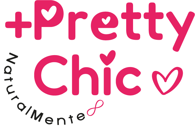 Logotipo rosa “Pretty Chic” con un corazón y las palabras “Naturally” en un diseño circular.