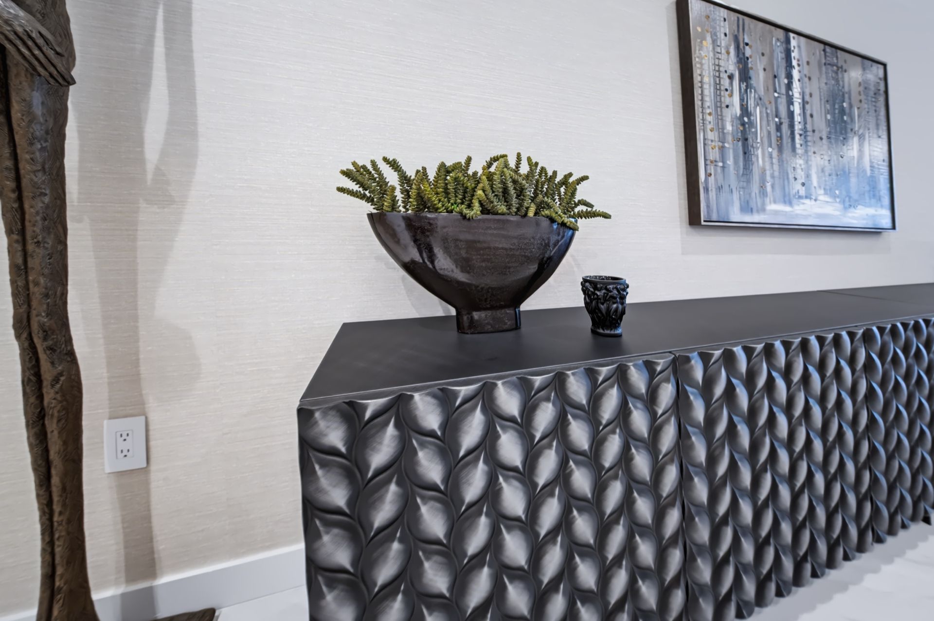Elevator hall console detail, Barbakoff Residence at Alina Residences, Boca Raton