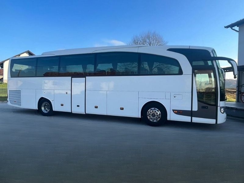 Mercedes Travego 46 Seater Bus Mercedes Travego 46 Seater Bus