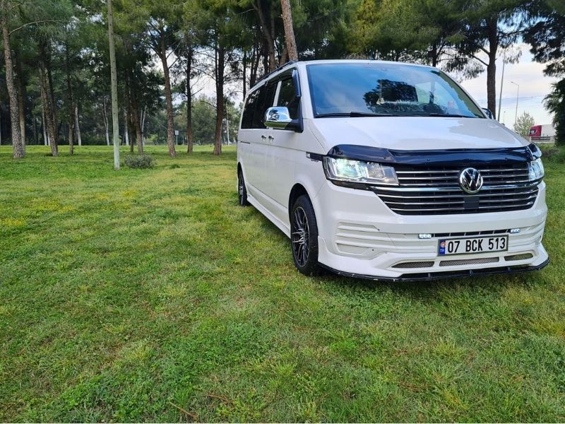 VW Transporter Luxury Edition exterior view