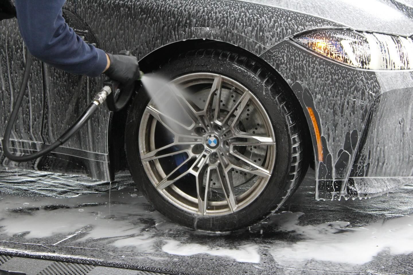 exterior Car Detailing