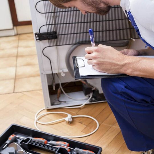 SOPORTE TÉCNICO - TECNICOS-ESPECIALIZADOS