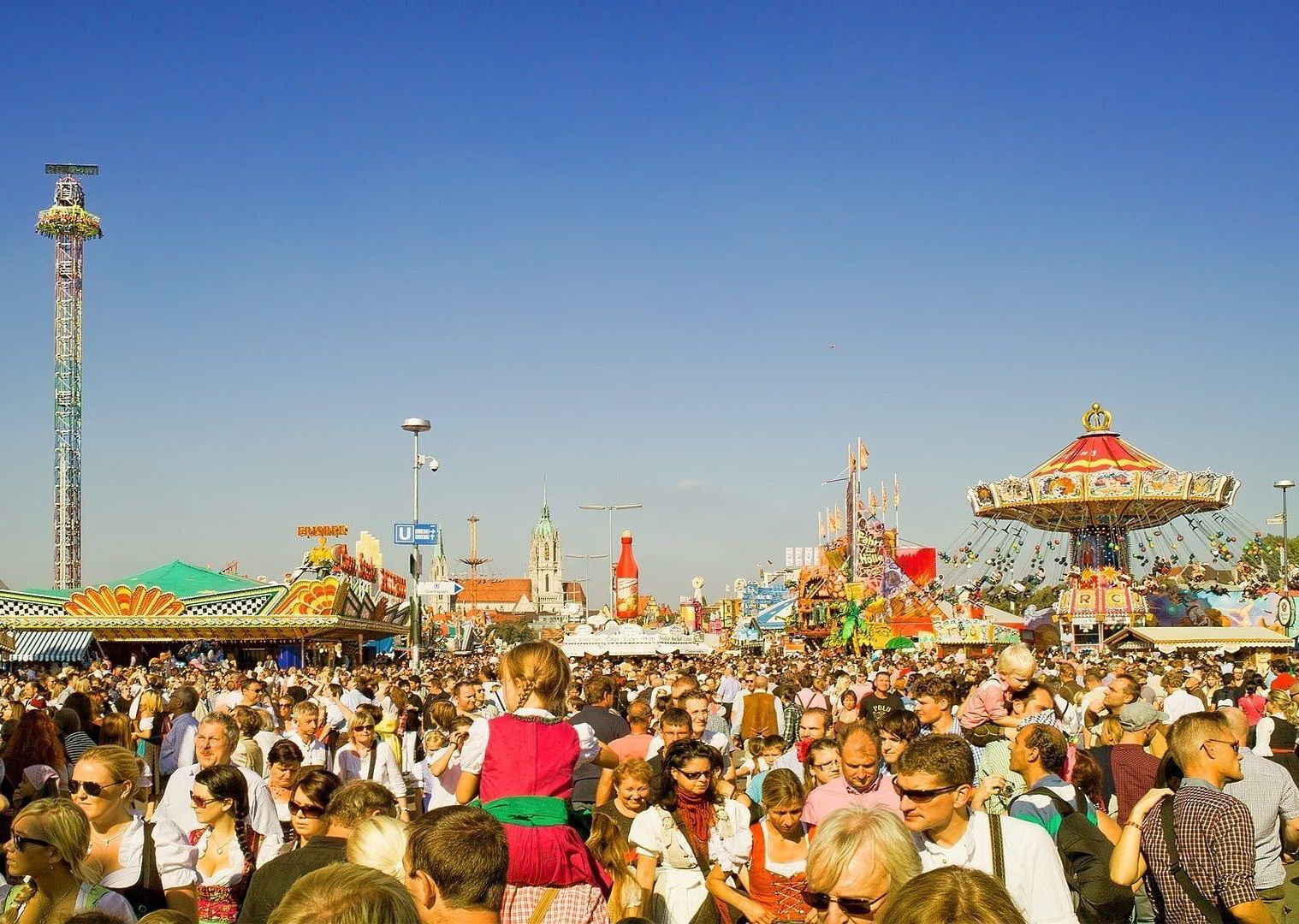 Oktoberfest Munich grounds - Beer & Pretzel Tours