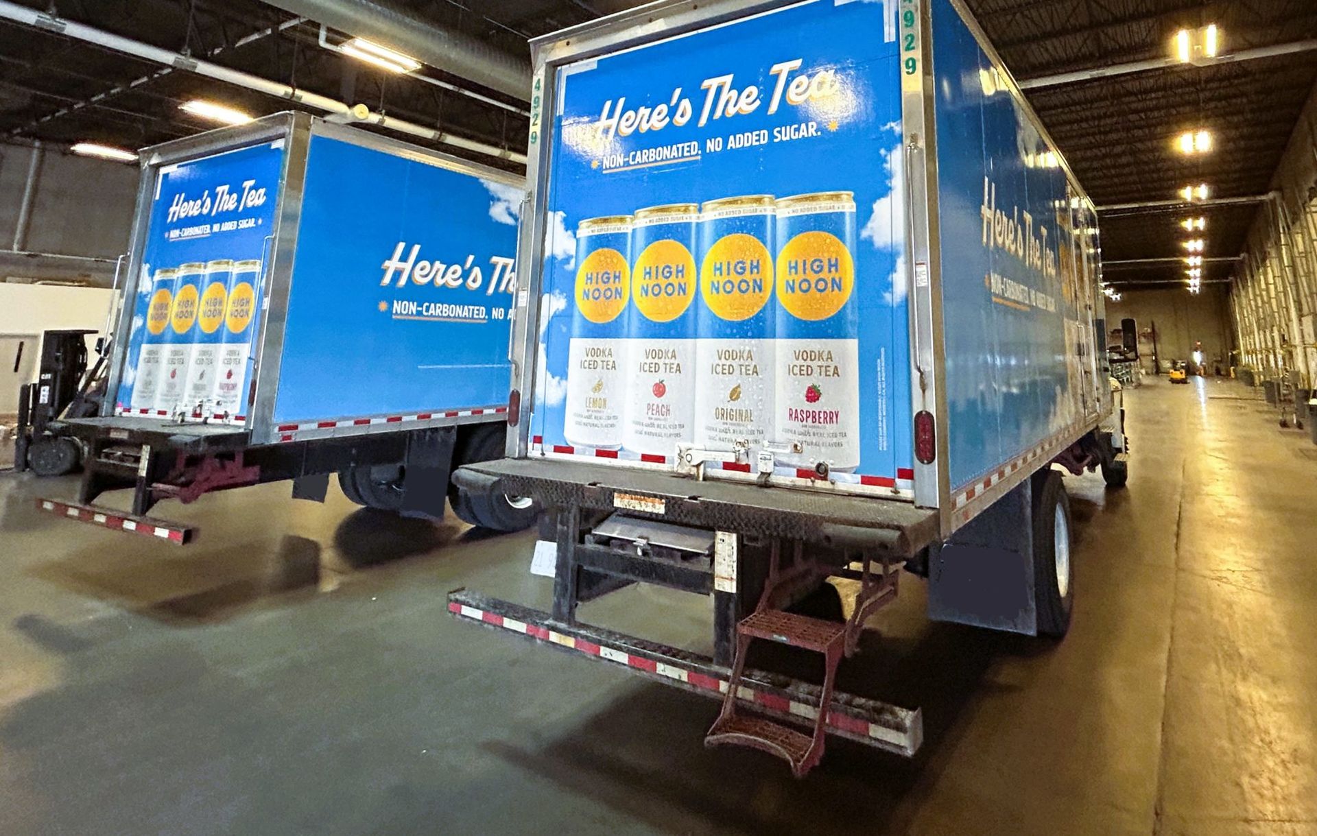 Truck Graphics in Bensenville, IL | Custom Fleet Wraps