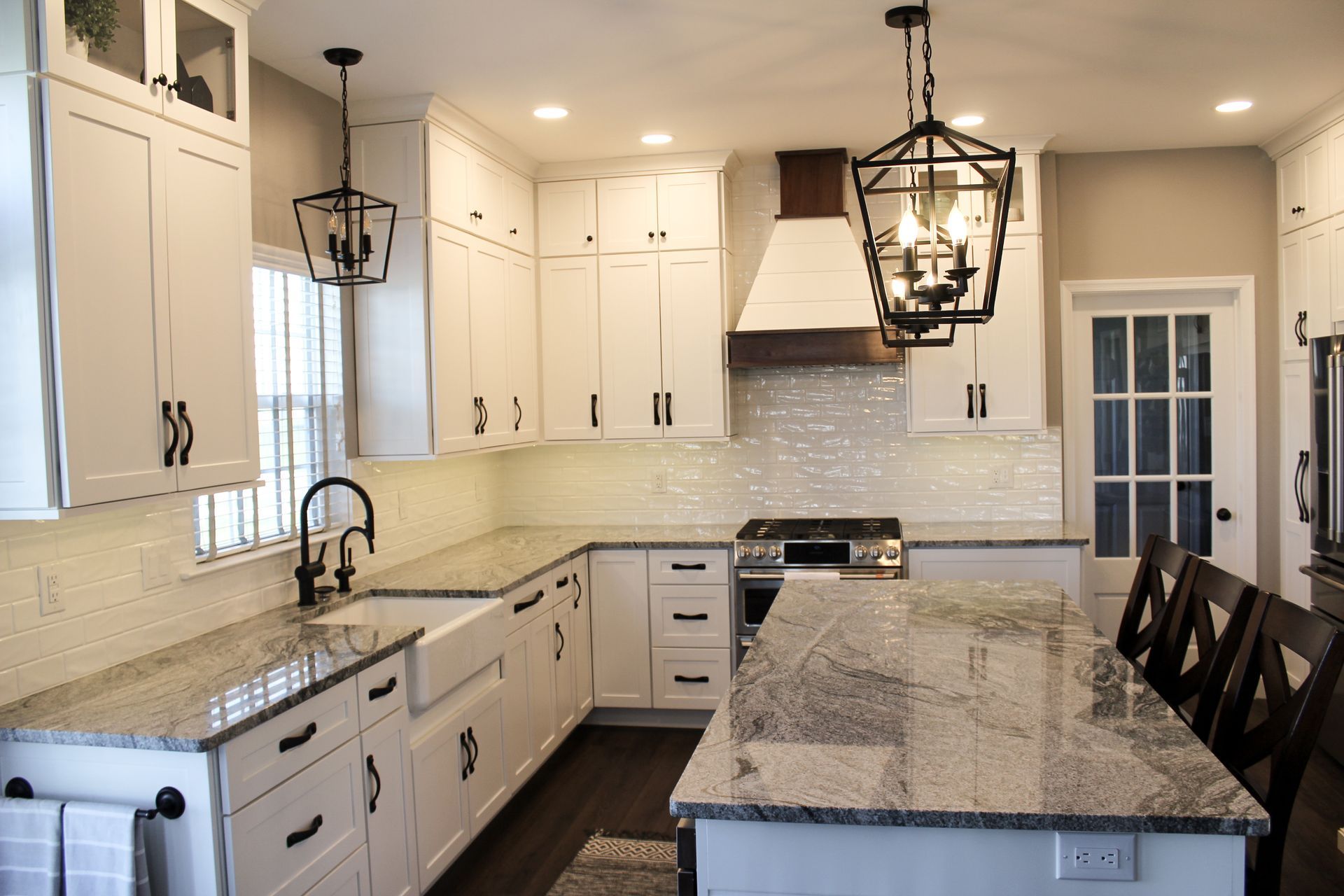 Kitchen Design and Remodeling image