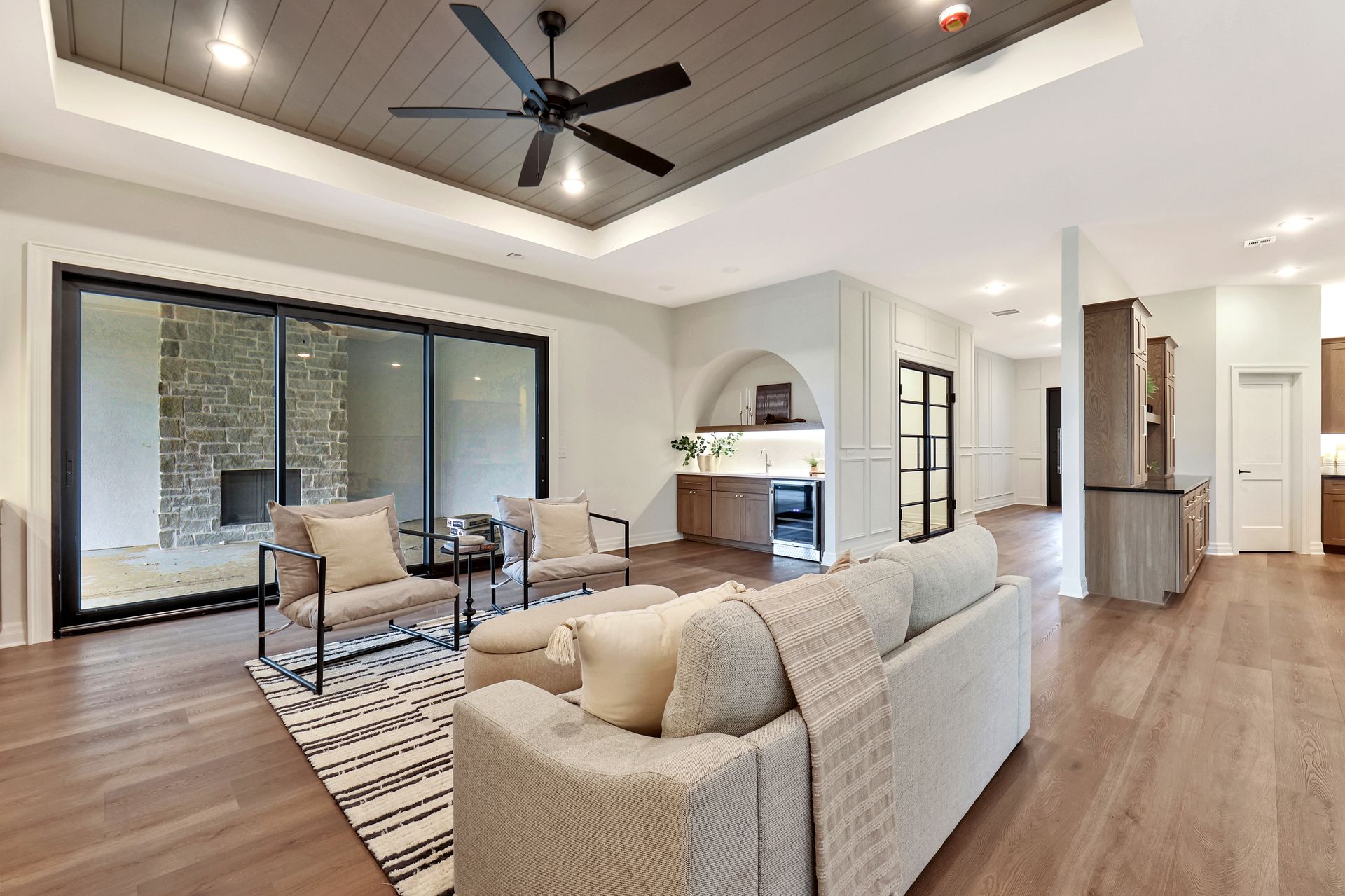 Artsy Design Custom Kitchen Design