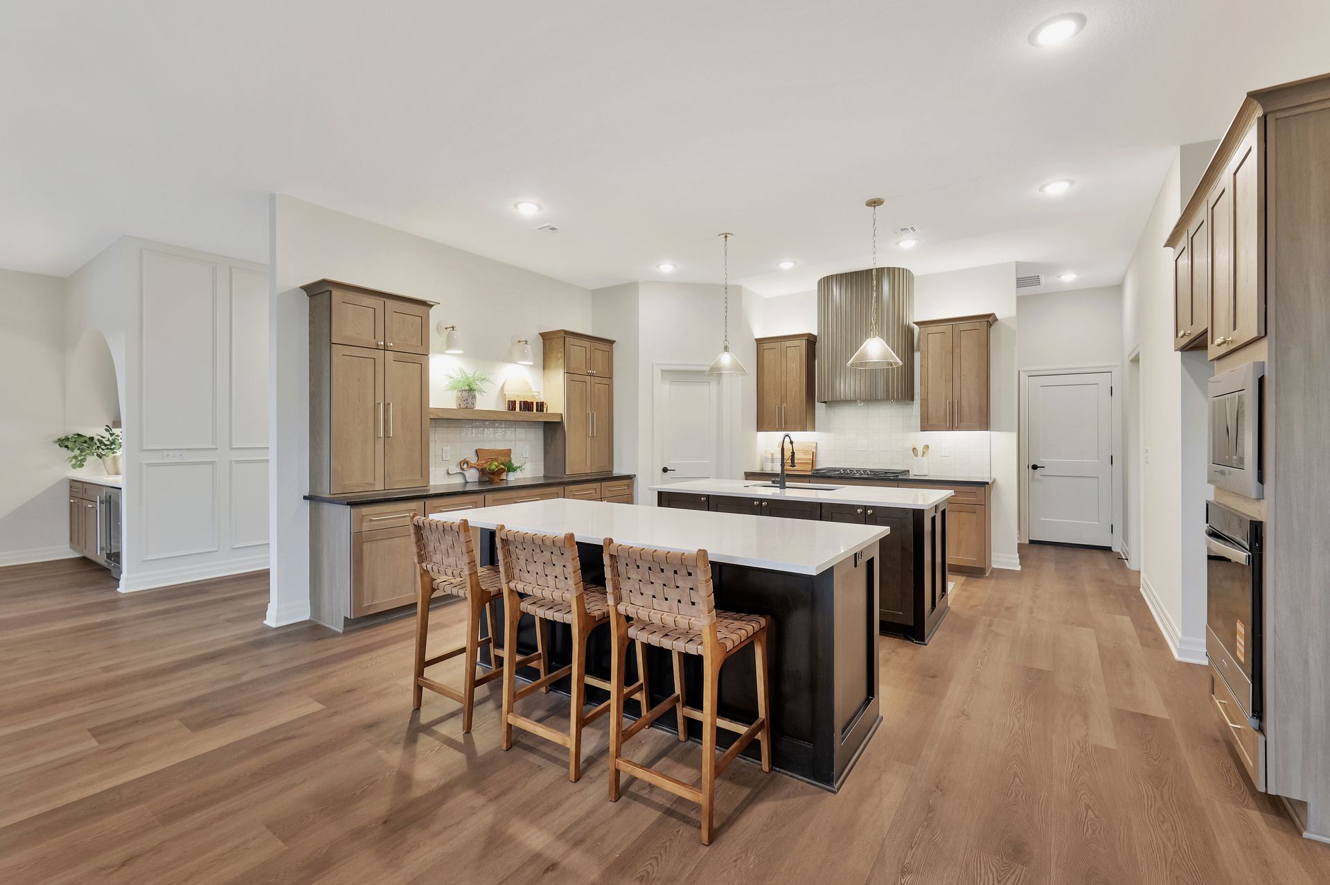Artsy Design Custom Kitchen Design