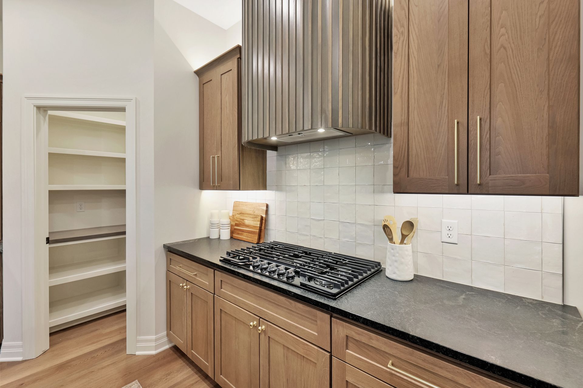Artsy Design Custom Built Cabinetry