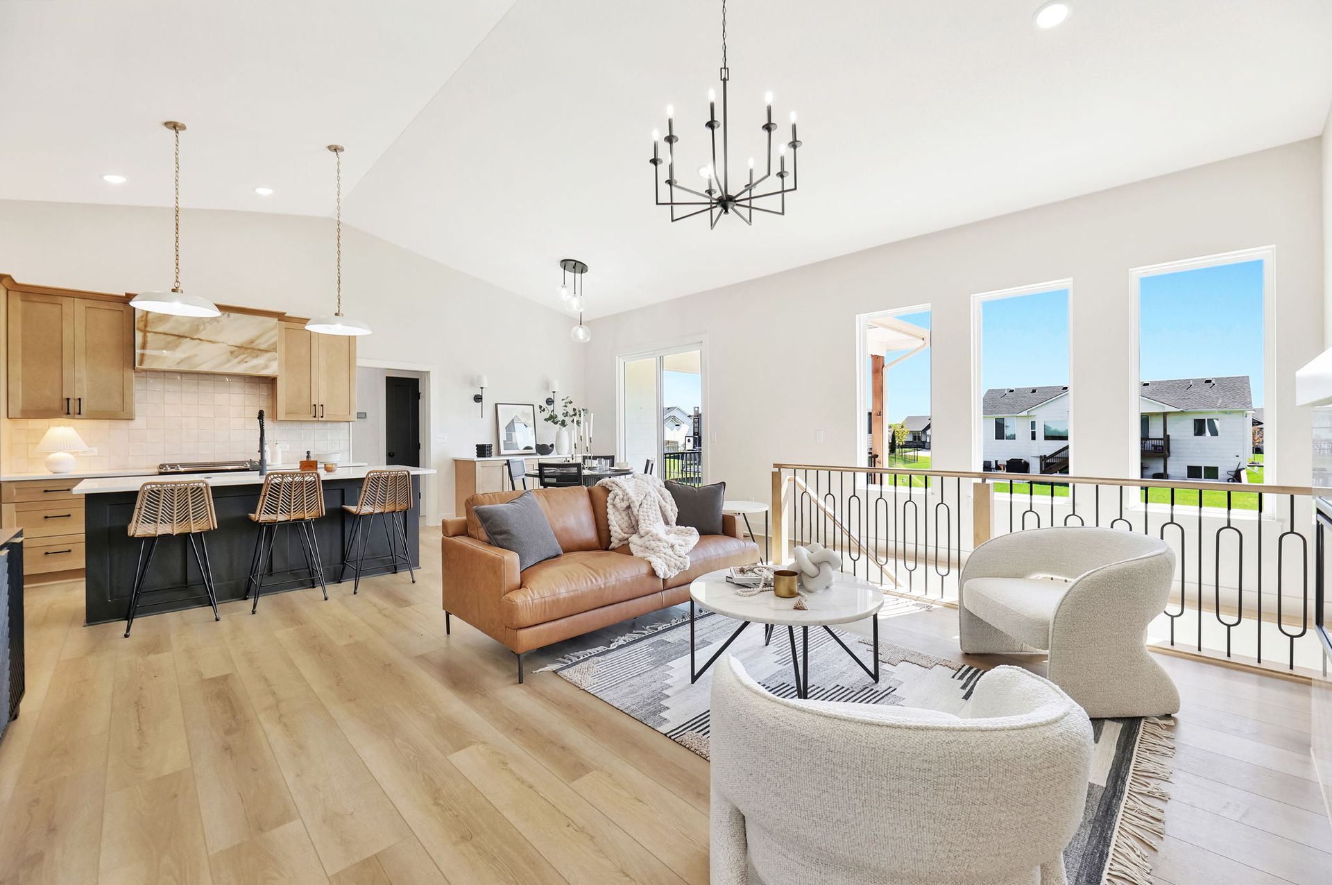   home Living room and kitchen 