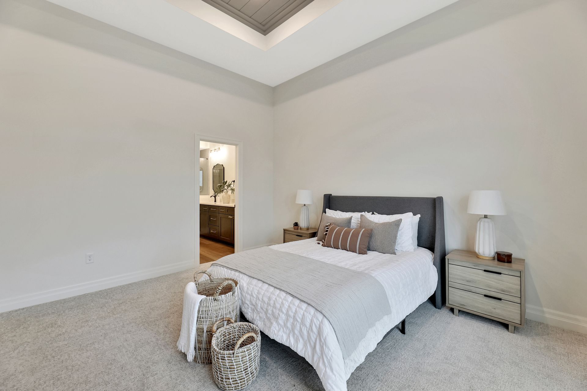 Artsy Design Custom Built Design