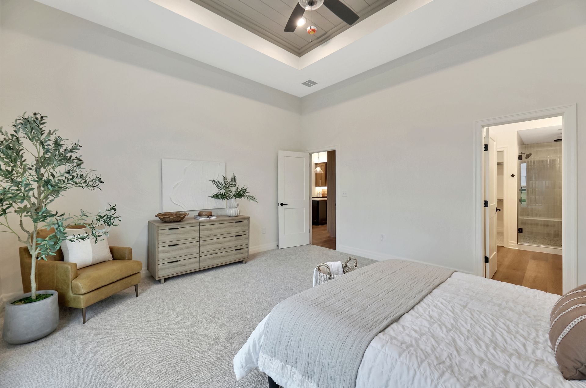 Artsy Design Custom Built Design