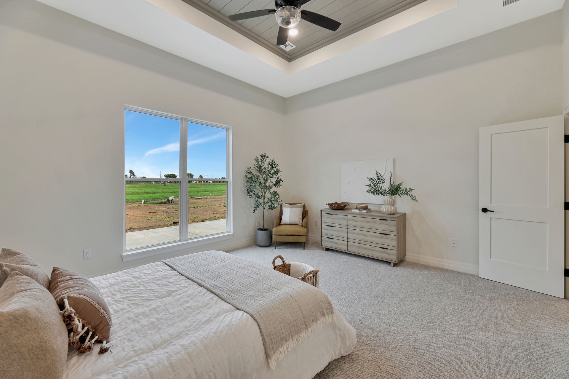 Artsy Design Custom Built Design