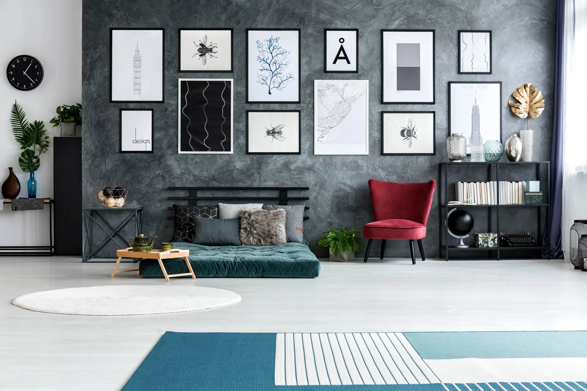 large canvas photos onside of home